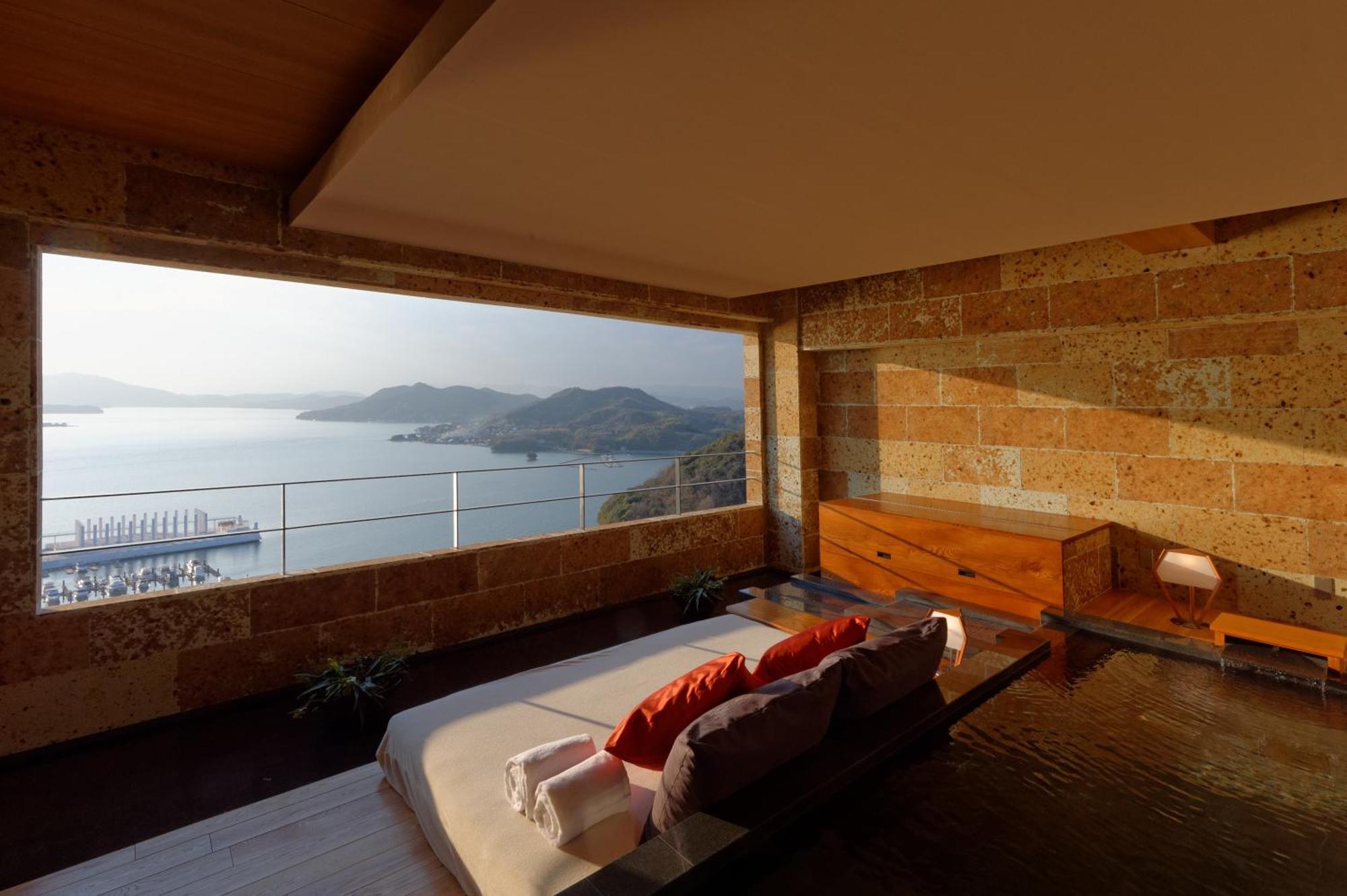 Bella Vista Spa And Marina Onomichi Exteriör bild